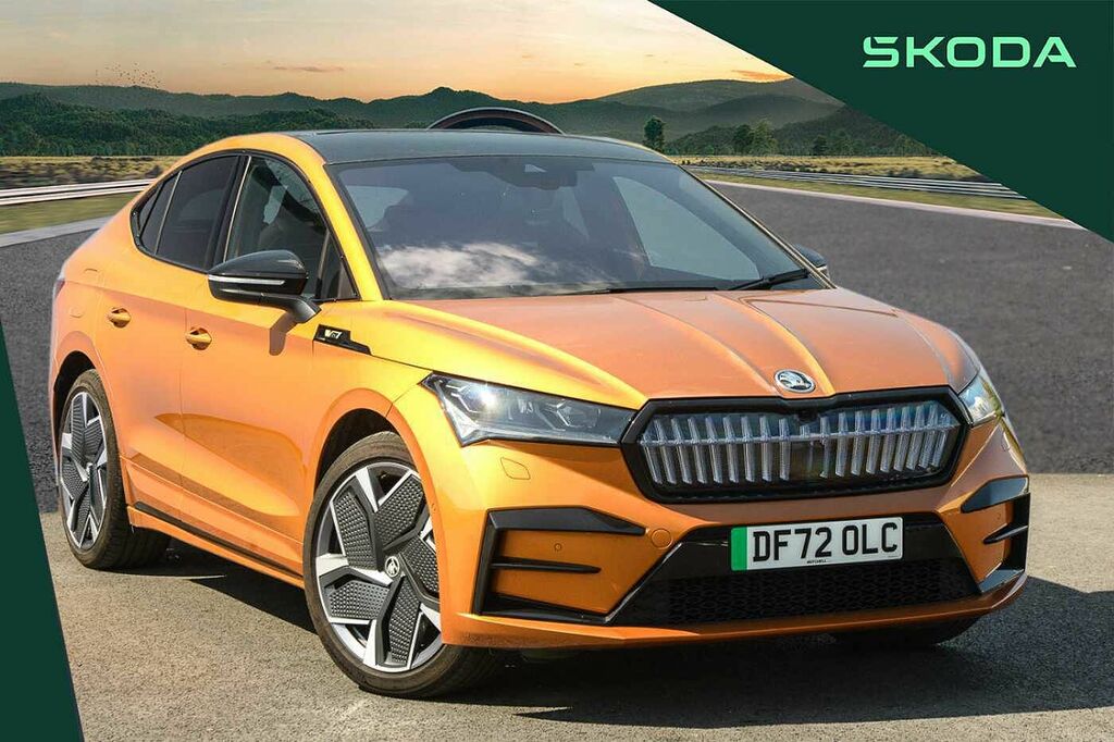 Skoda ENYAQ 220Kw Vrs 82Kwh 4X4 Orange