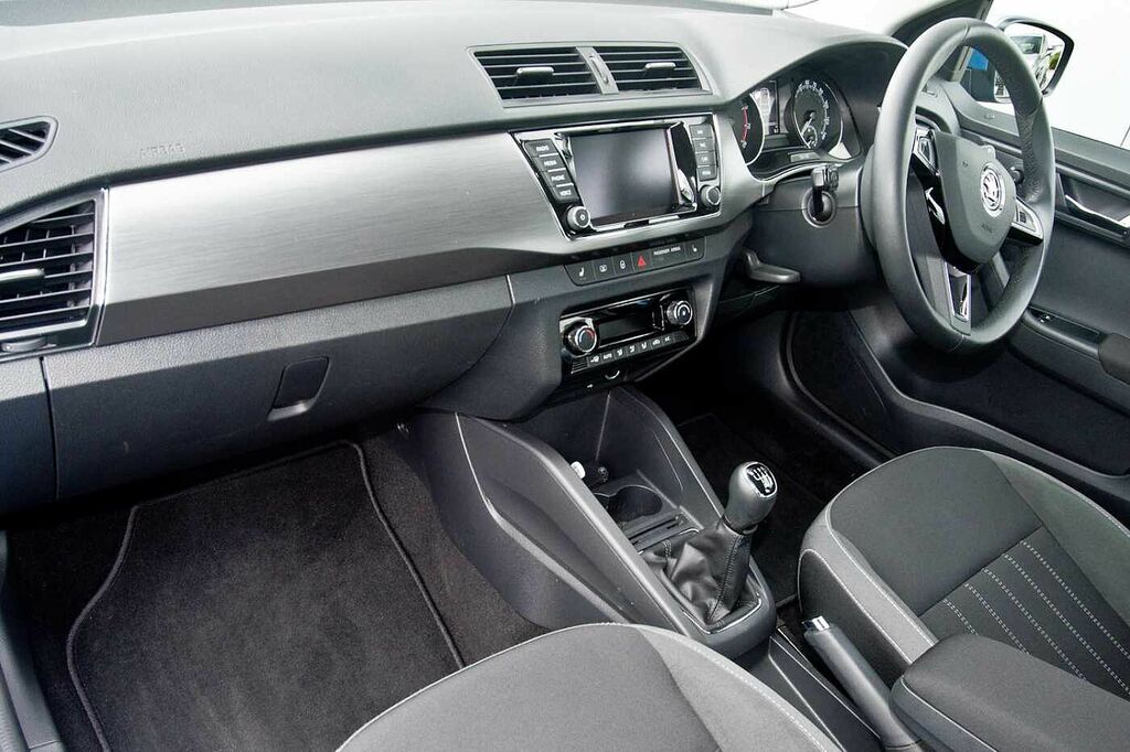 Skoda Fabia 1.0 Tsi 110 Se L Blue #2