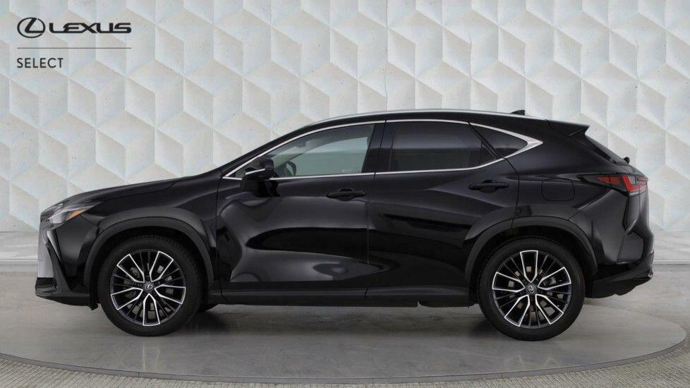 Lexus NX 2.5 450H 18.1Kwh Takumi Suv Plug-in Hy Black #3