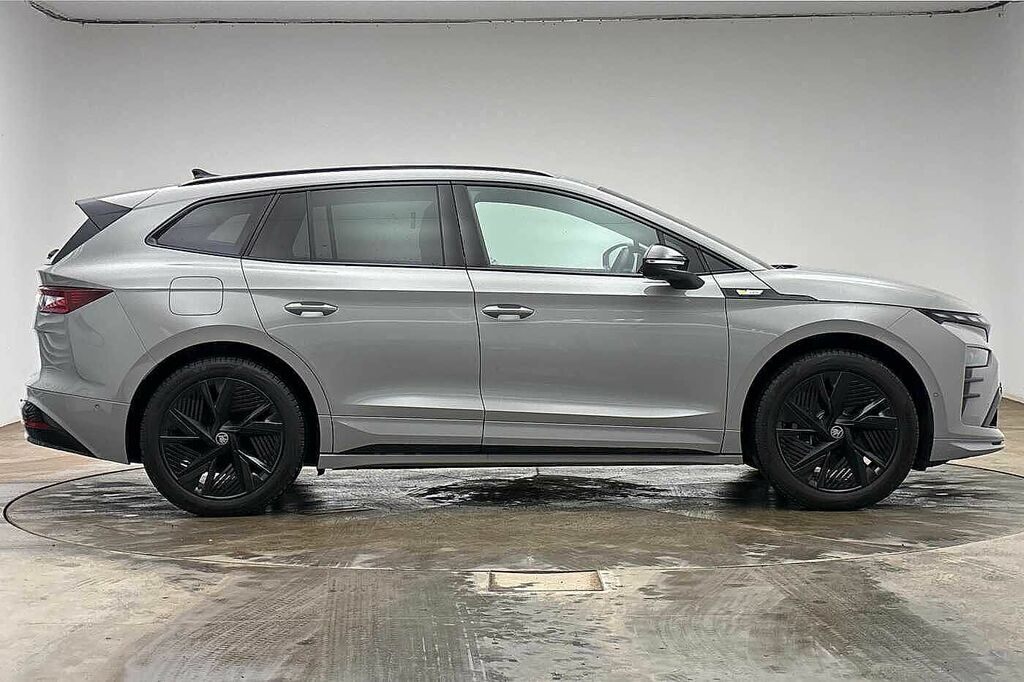 Skoda ENYAQ 250Kw Vrs 84Kwh 4X4 Grey #4