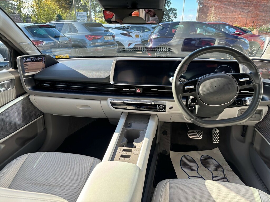 Hyundai Ioniq 6 168Kw Ultimate 77Kwh Grey #6