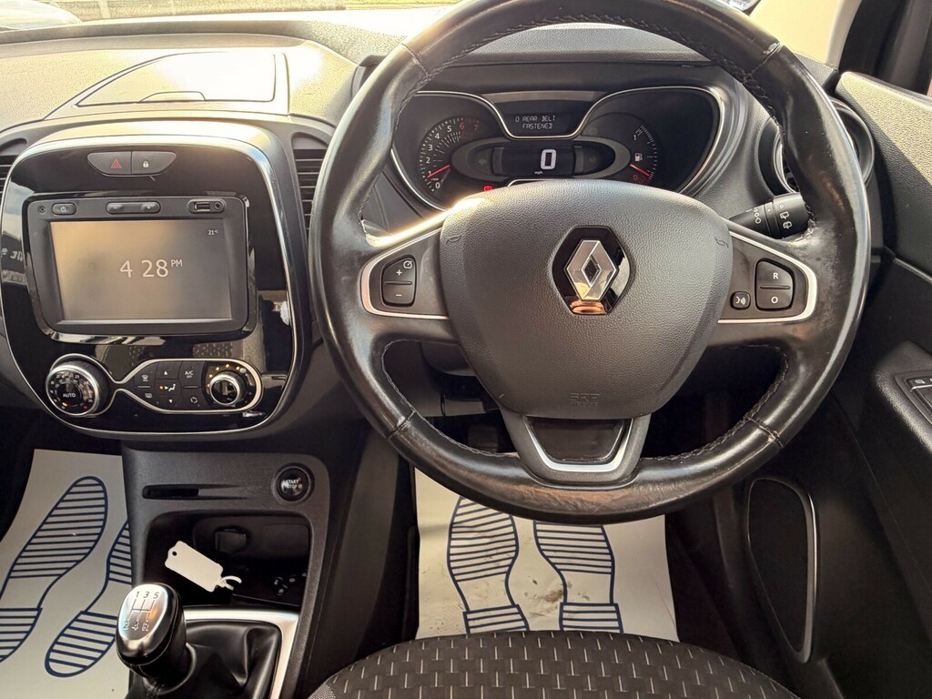 Renault Captur 0.9 Tce 90 Dynamique S Nav Black #4