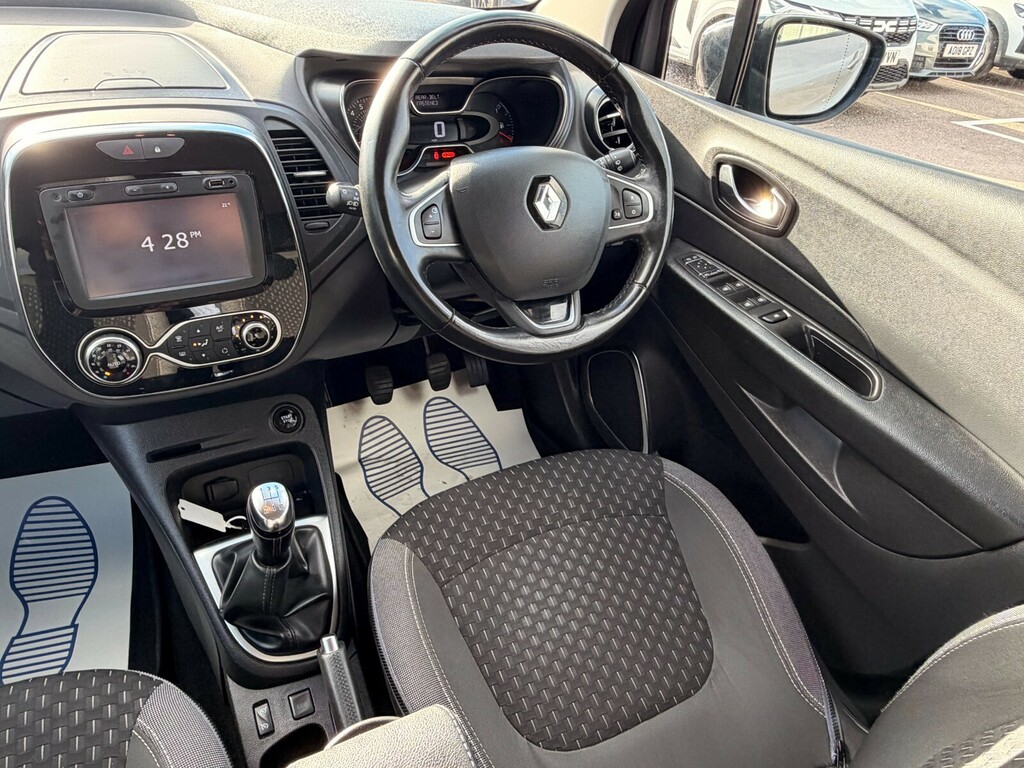 Renault Captur 0.9 Tce 90 Dynamique S Nav Black #6
