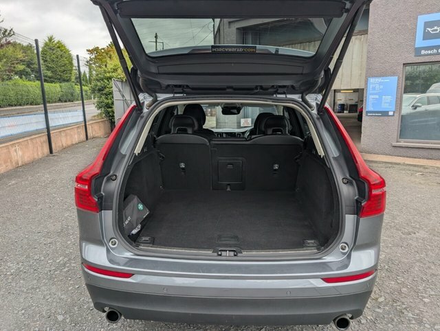 Volvo XC60 D4 190 R Design Lux Nav Awd White #48