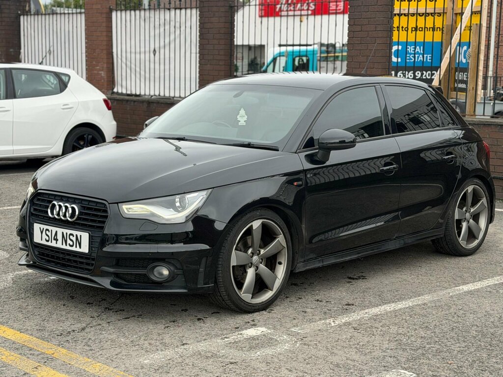 Audi A1 1.4 Tfsi Cod Black Edition Sportback Euro 5 Ss Black #3