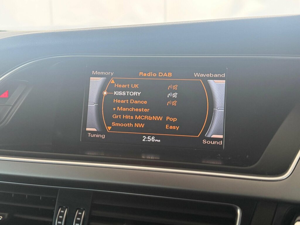 Audi A4 Saloon 2.0 Tdi Black Edition Euro 5 Ss 201 White #48