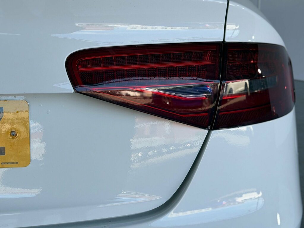 Audi A4 Saloon 2.0 Tdi Black Edition Euro 5 Ss 201 White #60