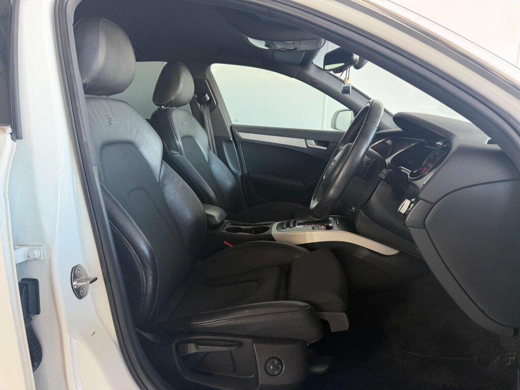 Audi A4 Saloon 2.0 Tdi Black Edition Euro 5 Ss 201 White #14