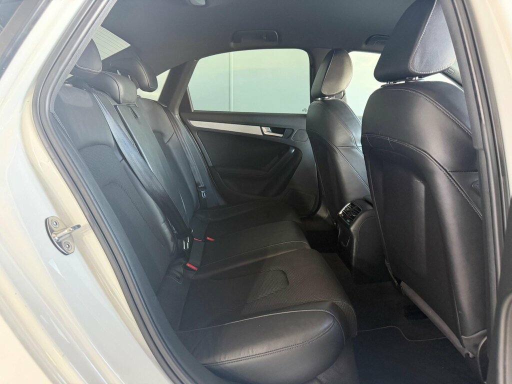 Audi A4 Saloon 2.0 Tdi Black Edition Euro 5 Ss 201 White #24