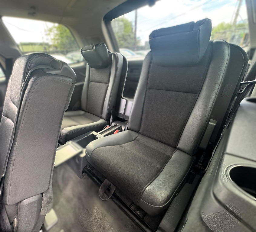Volvo XC90 2.4L 2.4 D5 Active Suv Awd 219 Grey #31