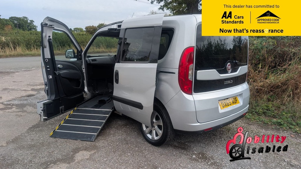 Fiat Doblo Doblo Lounge Multijet Silver
