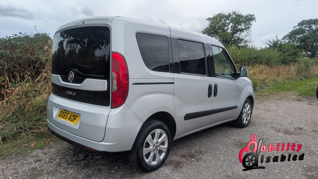 Fiat Doblo Doblo Lounge Multijet Silver #4