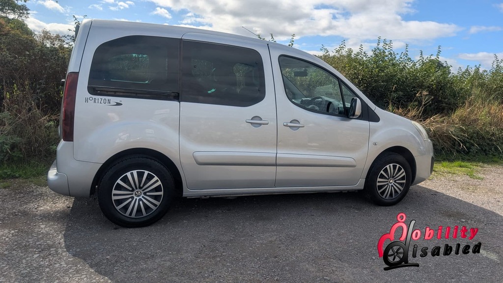 Peugeot Partner Tepee Diesel Silver #4