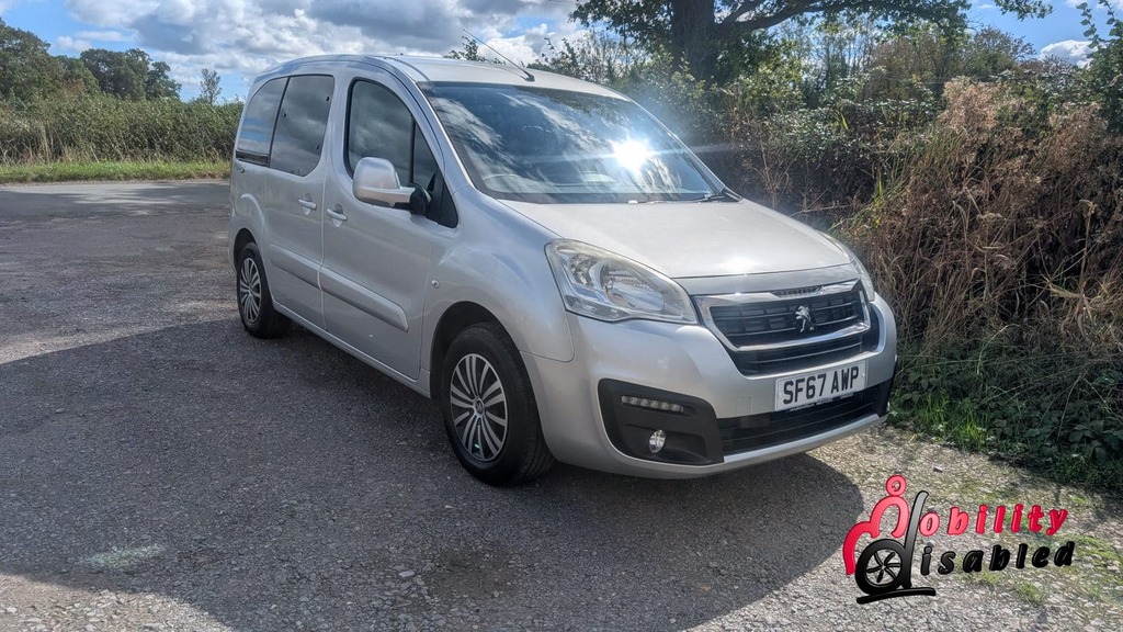 Peugeot Partner Tepee Diesel Silver #3