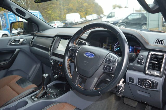 Ford Ranger 2018 3.2 Tdci Wildtrak Pickup Double Cab Diese Orange #3