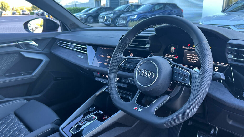 Audi S3 2.0 Tfsi Black Edition Sportback S Tronic Quattro Red #6