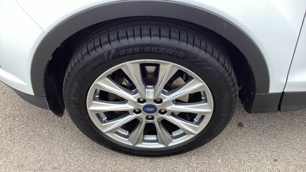 Ford Kuga 1.5 Ecoboost St-line 2Wd White #20