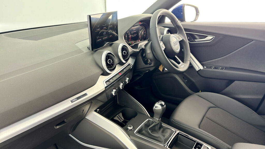 Audi Q2 1.0 Tfsi 30 S Line Euro 6 5-Door Blue #2