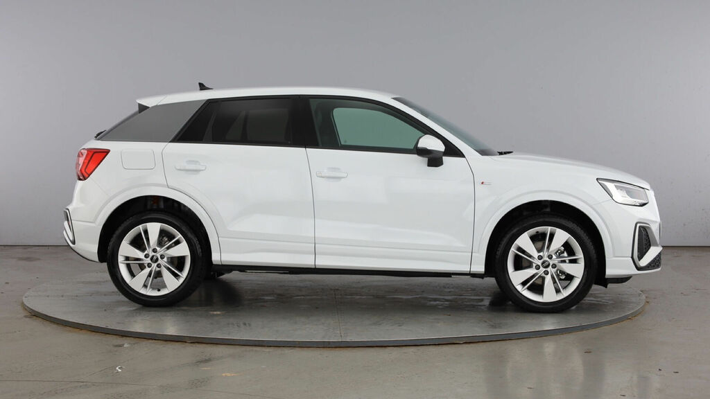 Audi Q2 Tfsi Cod 35 S Line S Tronic Euro 6 5-Door White #4