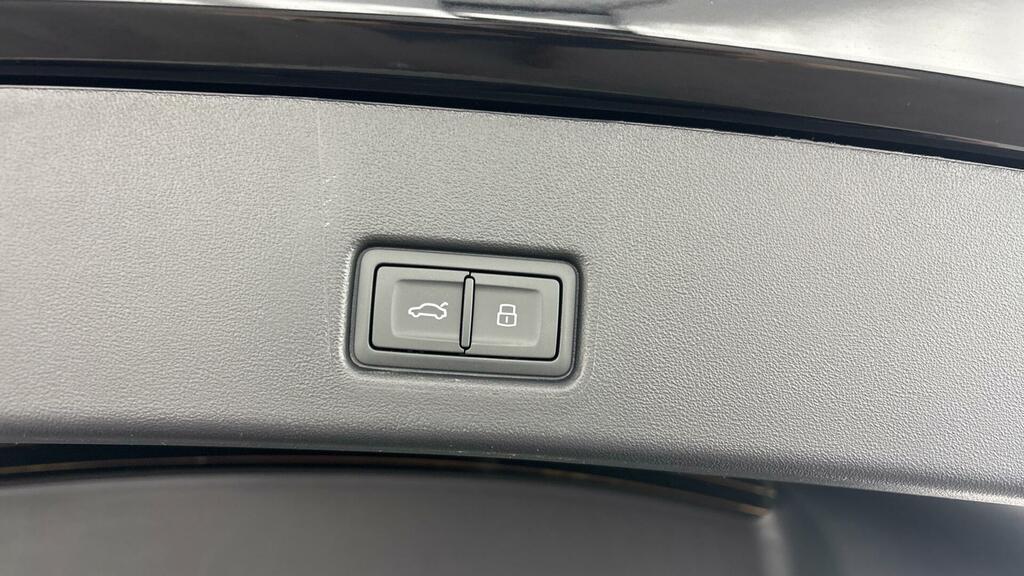 Audi Q4 E Tron 210Kw 45 Quattro 82Kwh Black Edition 2026 Grey #32