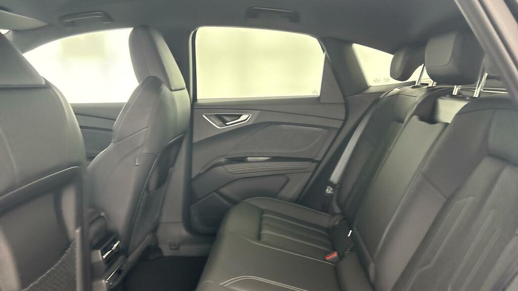 Audi Q4 E Tron 210Kw 45 Quattro 82Kwh Black Edition 2026 Grey #33