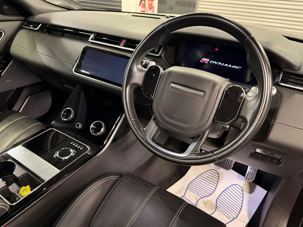 Land Rover Range Rover Velar 2.0 D240 R-dynamic Hse Silver #24