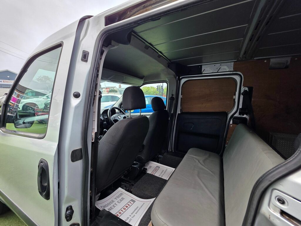 Vauxhall Combo 1.3 Cdti 2000 Ecoflex 16V Fwd L1 H1 Ss Silver #12