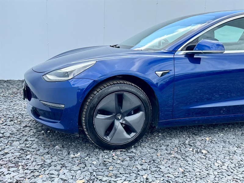 Tesla Model 3 Dual Motor Long Range Saloon 4 YC69BZY Blue #5