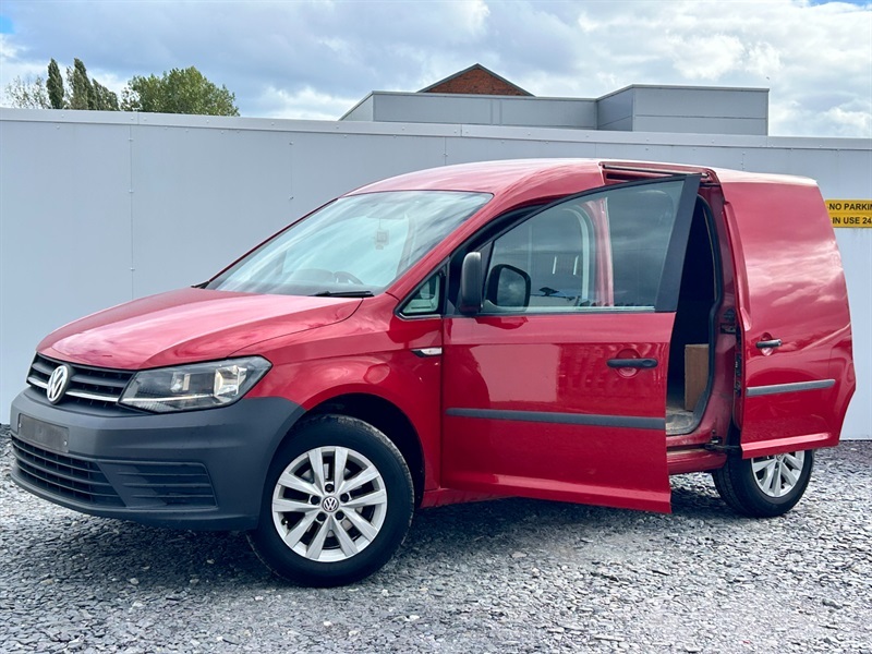 Volkswagen Caddy 1.6 Tdi C20 Bluemotion Tech Startline Panel Van Red #3