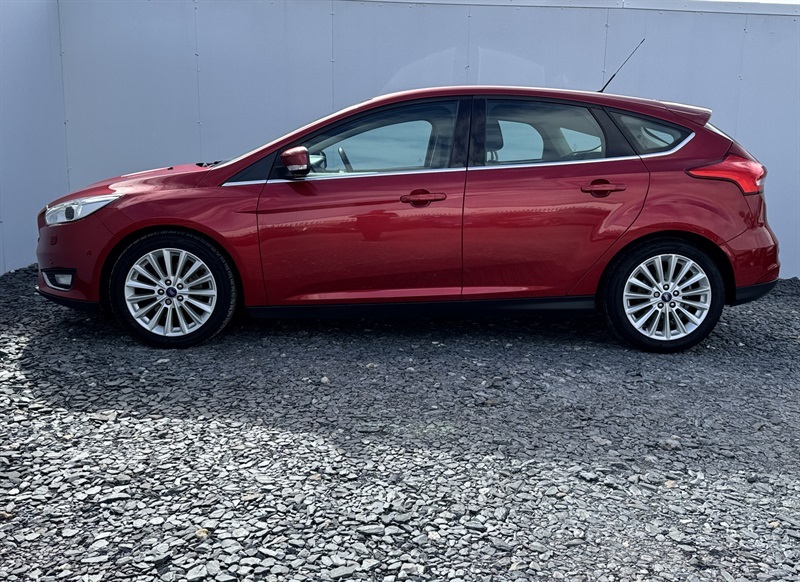 Ford Focus 2.0 Tdci Titanium X Hatchback Powershif Red #4