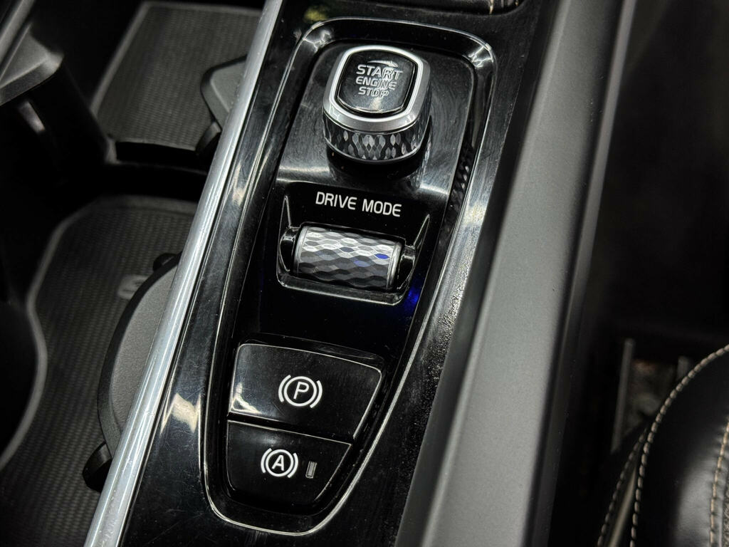 Volvo XC60 Inscription Grey #26