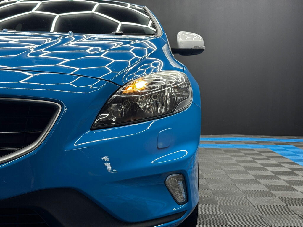 Volvo V40 2.0 D3 R-design Pro Euro 6 S S Silver #42