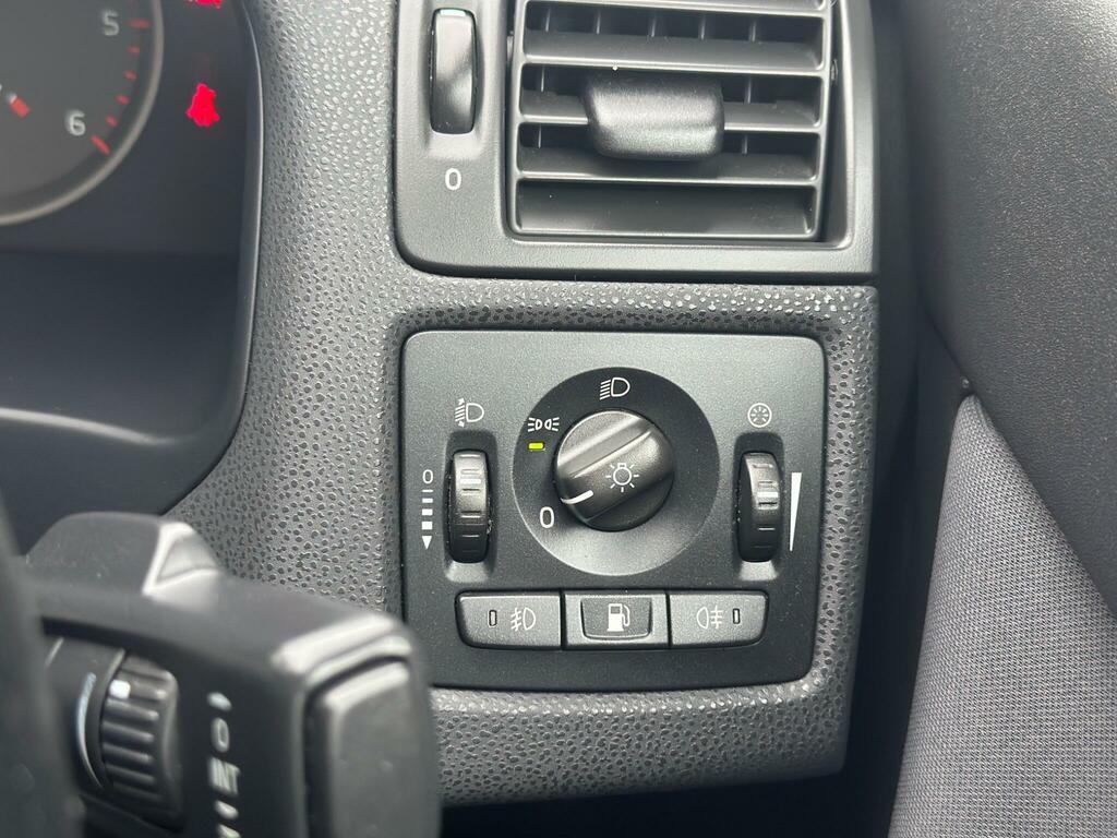 Volvo V50 2.4 Se Geartronic Blue #22