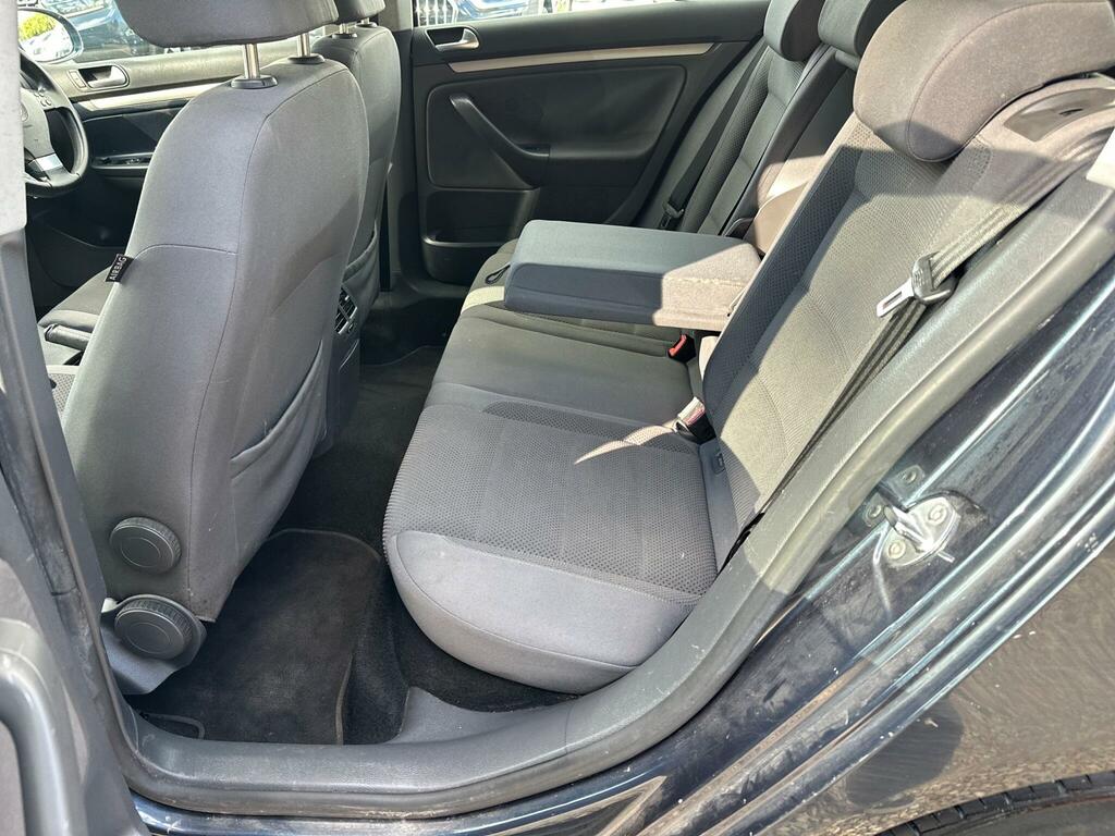Volkswagen Golf Hatchback 2.0 Tdi Dpf Gt Dsg 200707 Black #28