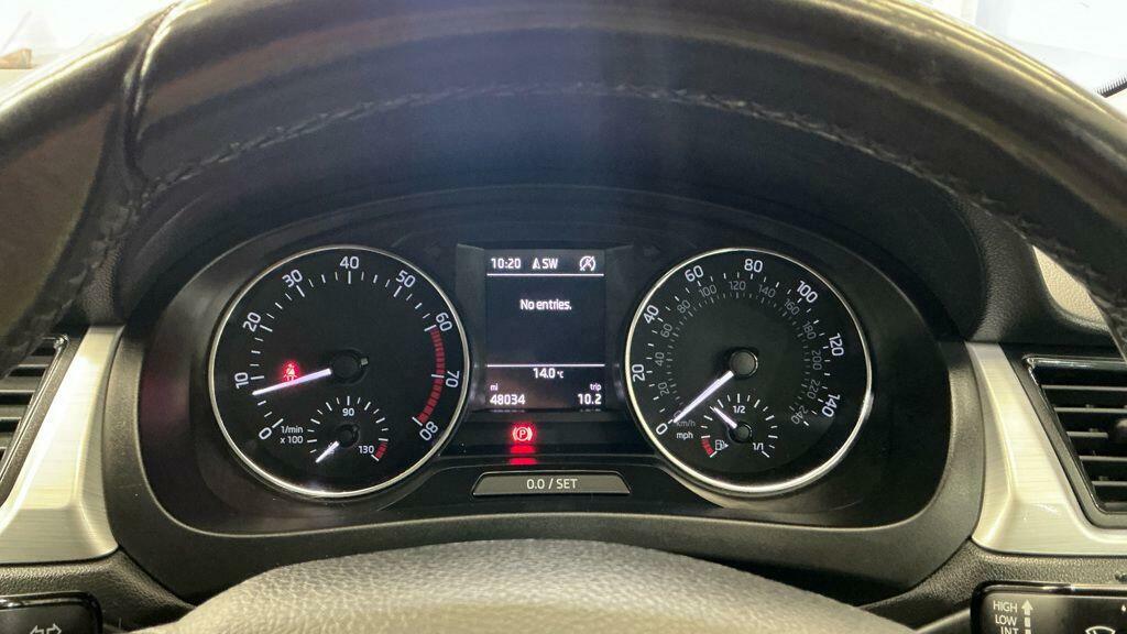 Skoda Rapid Spaceback 1.2 Tsi Se Sport Hatchback Blue #10