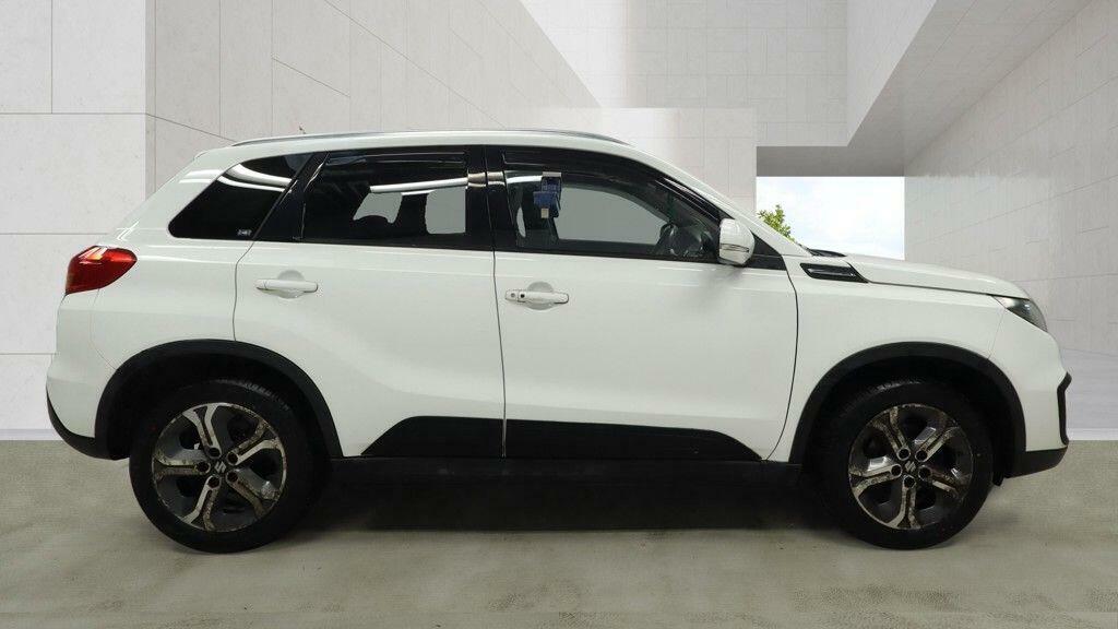 Suzuki Vitara 1.6 Ddis Sz5 Allgrip Euro 6 Ss White #4