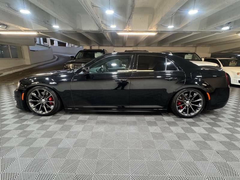Chrysler 300C Srt Gen 2 Facelift 6.4L Hemi V8 Rhd - 2016 66 Black #2