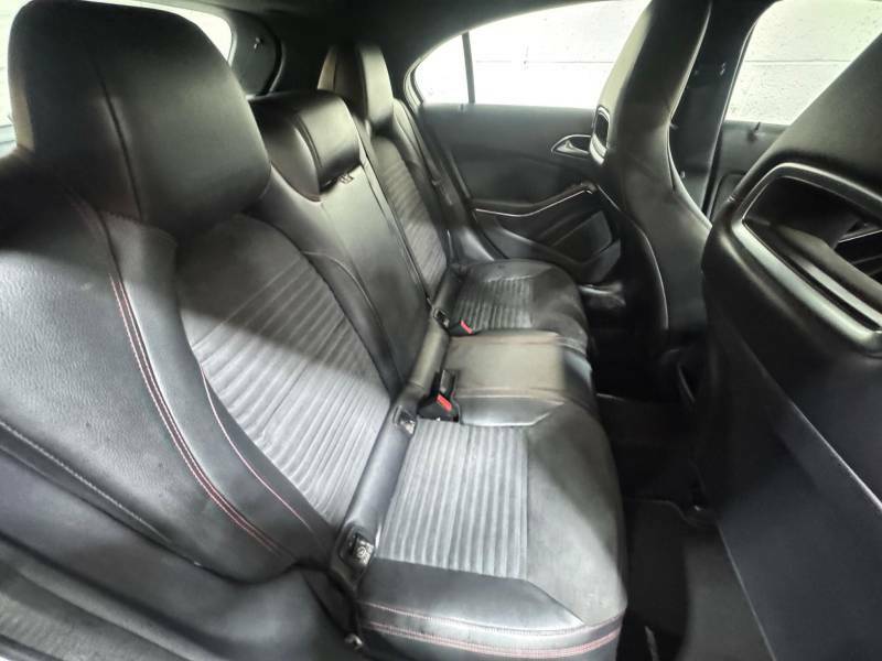 Mercedes-Benz A Class 1.5 A160 Avantgarde Se Silver #11