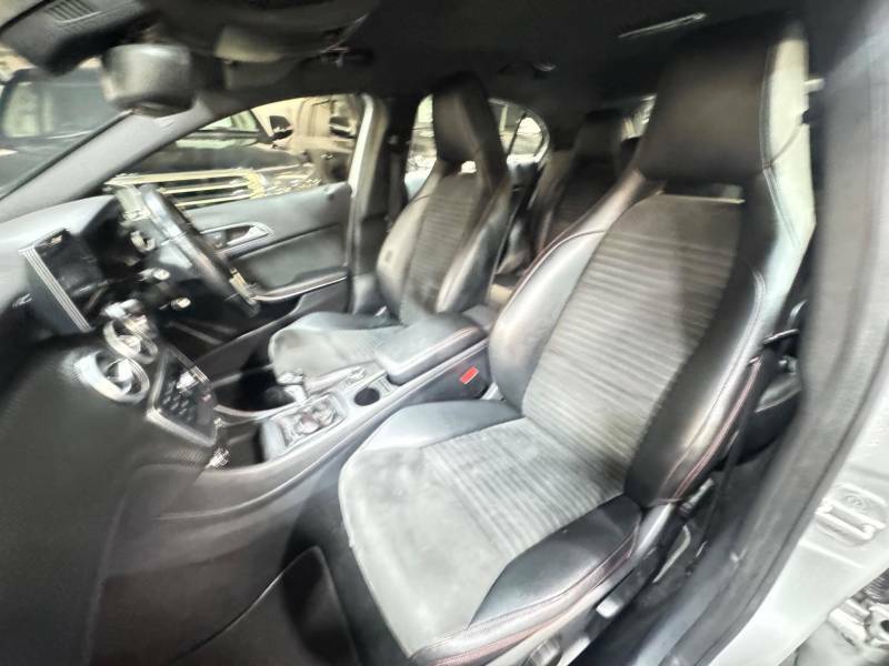 Mercedes-Benz A Class 1.5 A160 Avantgarde Se Silver #9