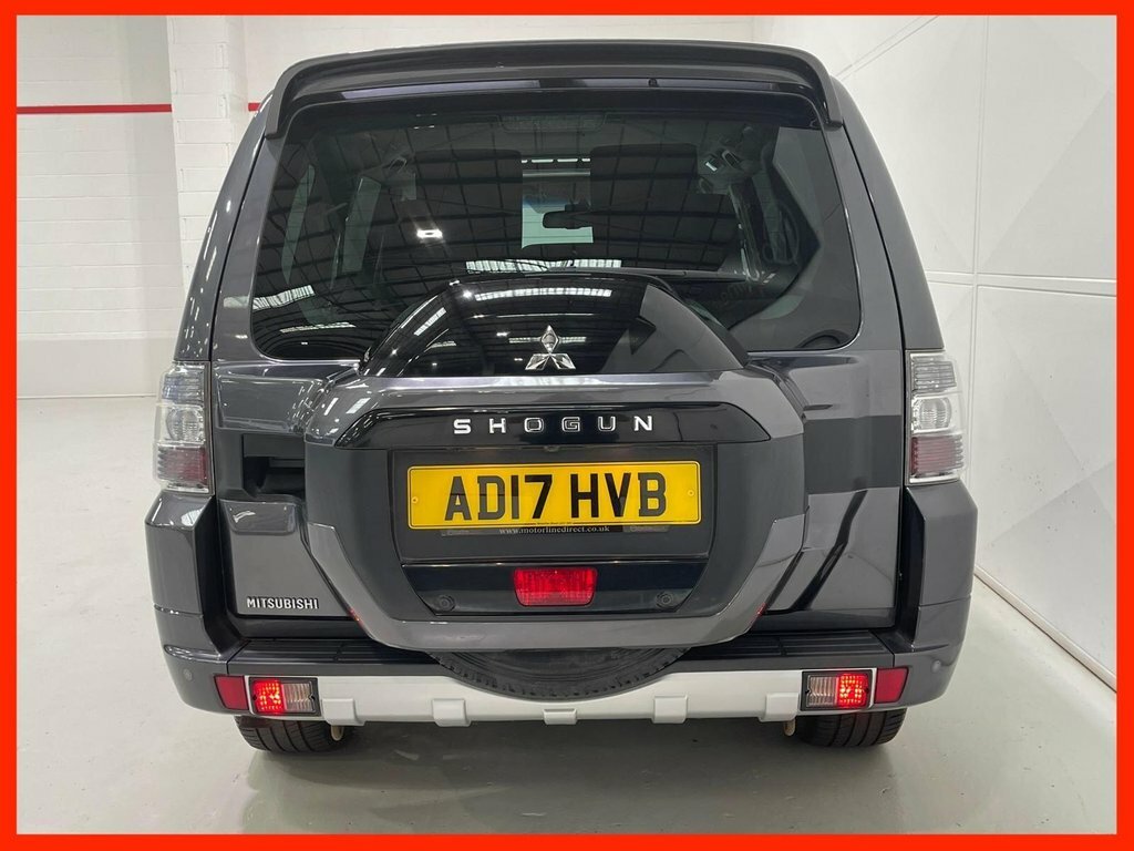 Mitsubishi Shogun 3.2 Di-dc Sg5 Suv 4Wd Euro 6 Lwb Grey #4