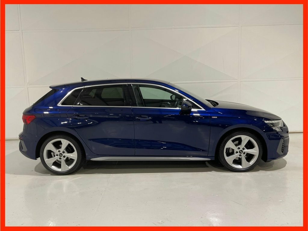 Audi A3 1.0 Tfsi 30 S Line Sportback S Tronic E Blue #2