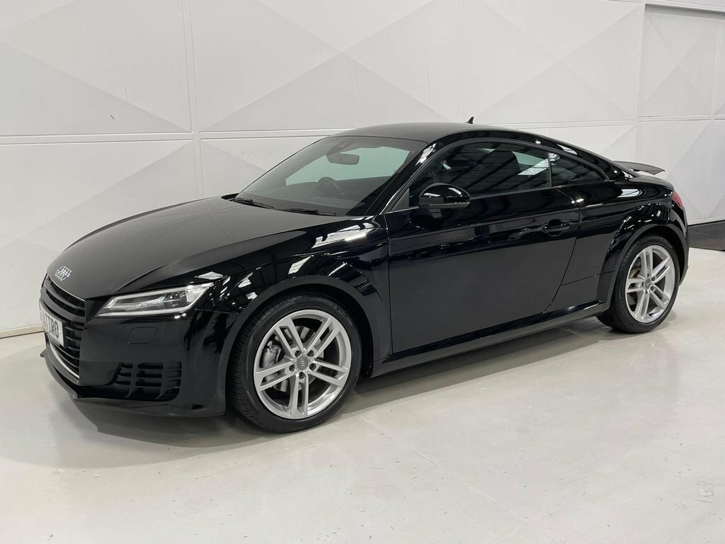 Audi TT 2.0 Tfsi Sport Coupe S Tronic Quattro E Black #6