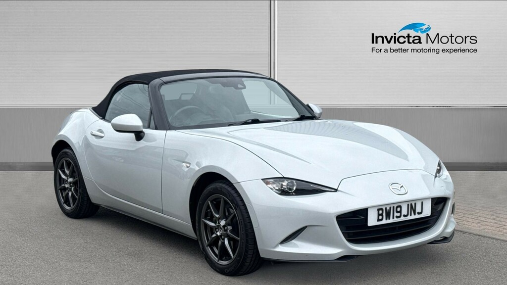 Mazda MX-5 Convertible Silver