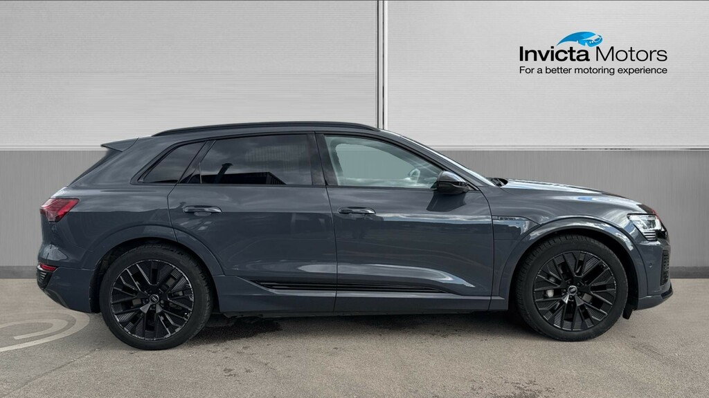 Audi Q8 e tron Estate Grey #2
