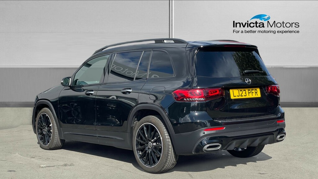 Mercedes-Benz GLB Class Estate Black #5