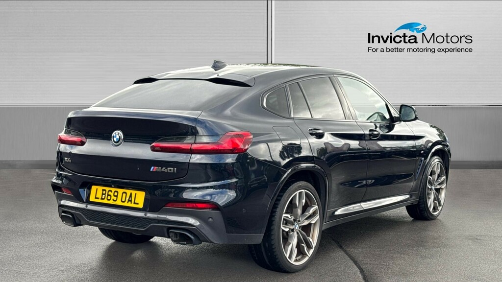 BMW X4 Black Black #3