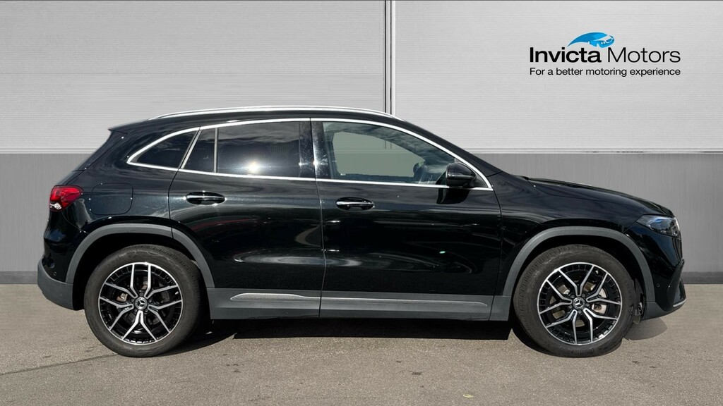 Mercedes-Benz EQA Suv Black #2