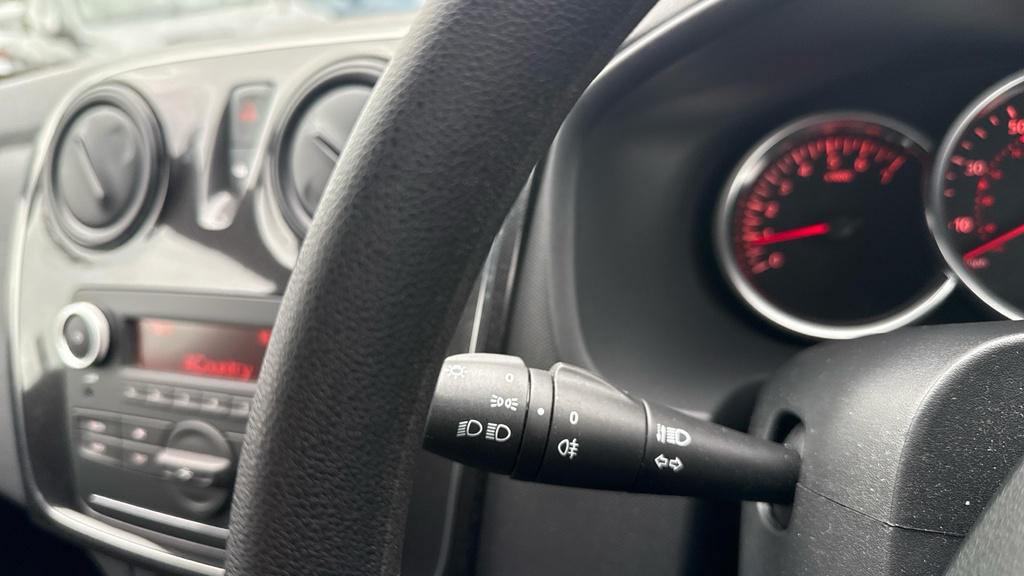 Dacia Sandero 0.9 Tce Comfort Black #30