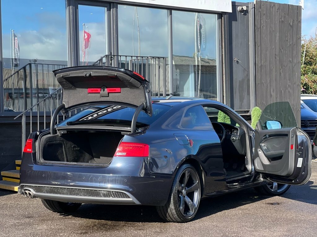 Audi A5 2L Black Edition Blue #5