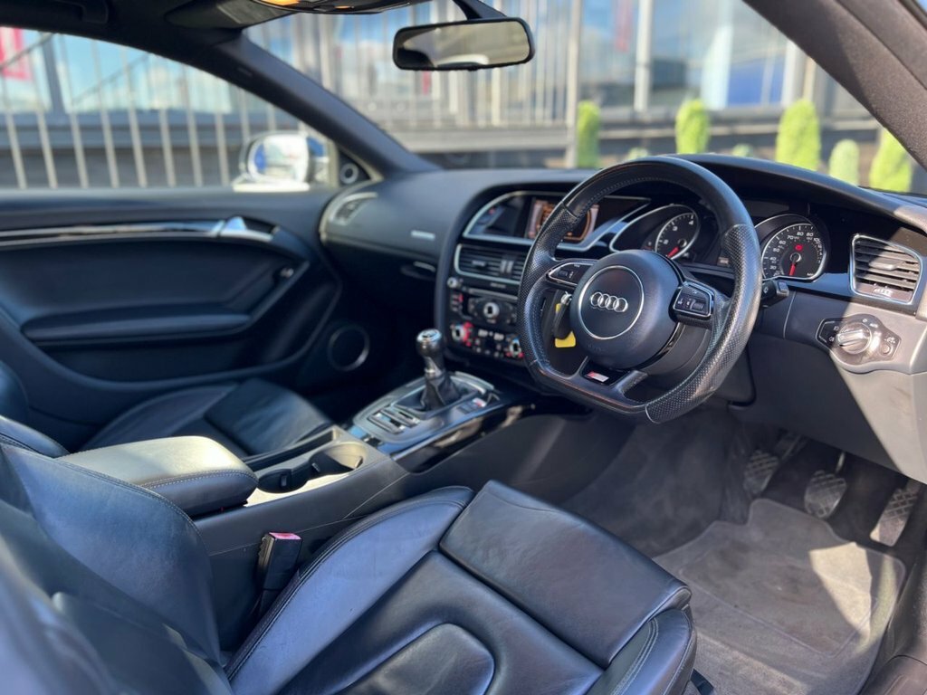 Audi A5 Tdi Quattro Black  #16